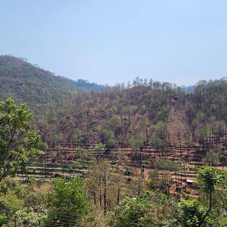 Hotel Royal Ark - Kasauli Eksteriør billede