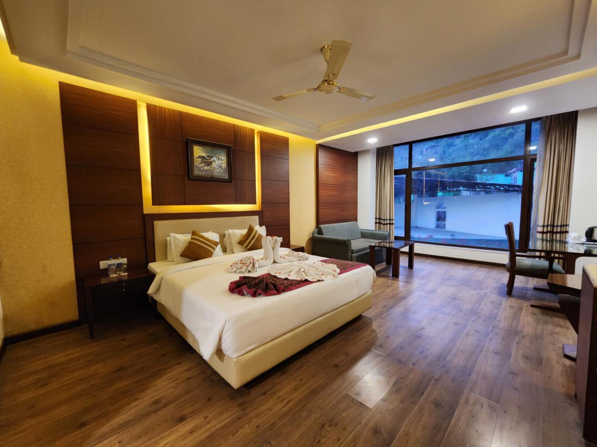 Hotel Royal Ark - Kasauli Eksteriør billede
