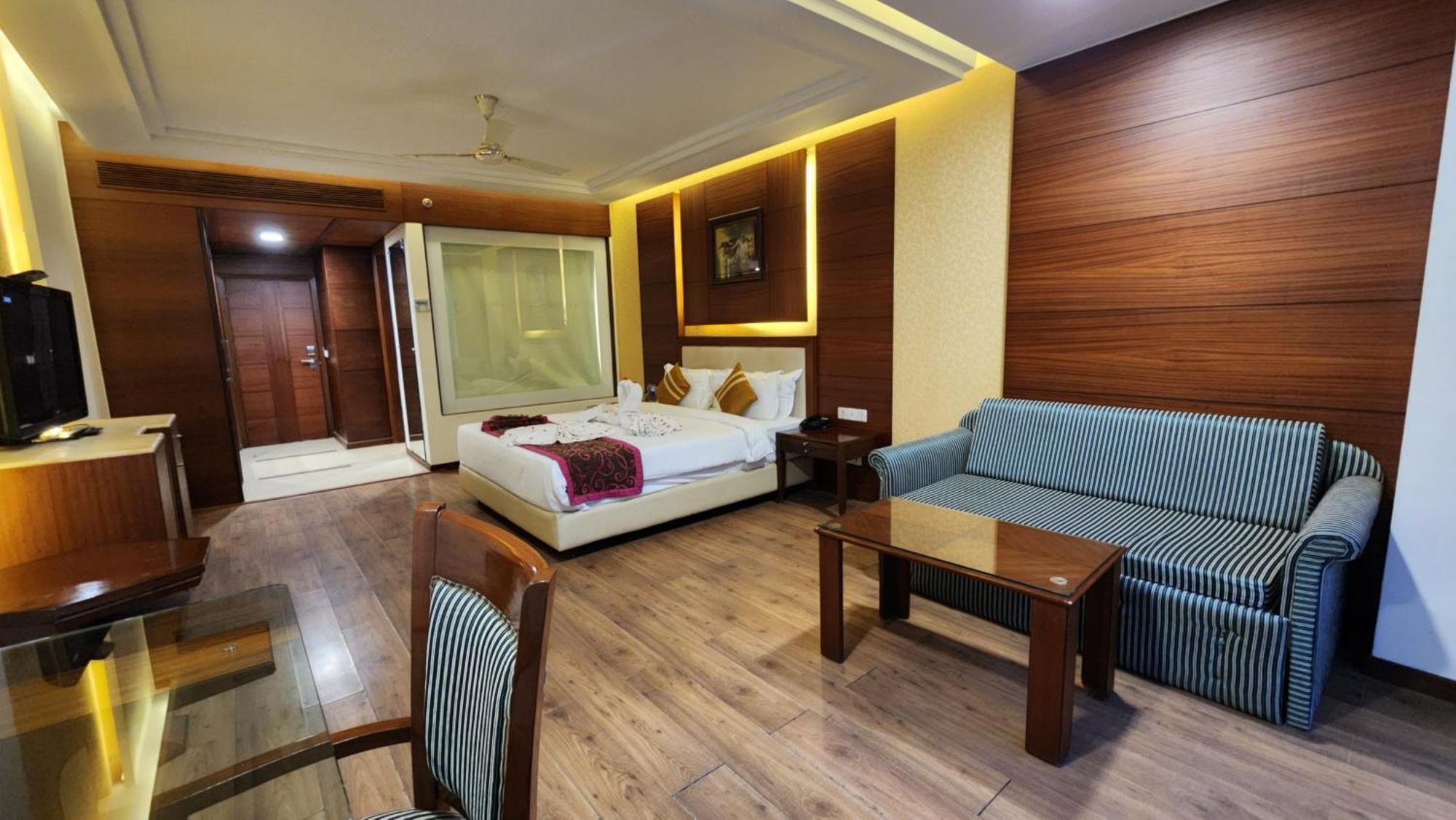 Hotel Royal Ark - Kasauli Eksteriør billede