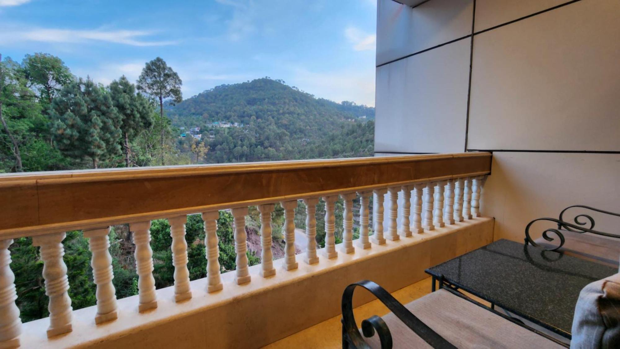 Hotel Royal Ark - Kasauli Eksteriør billede