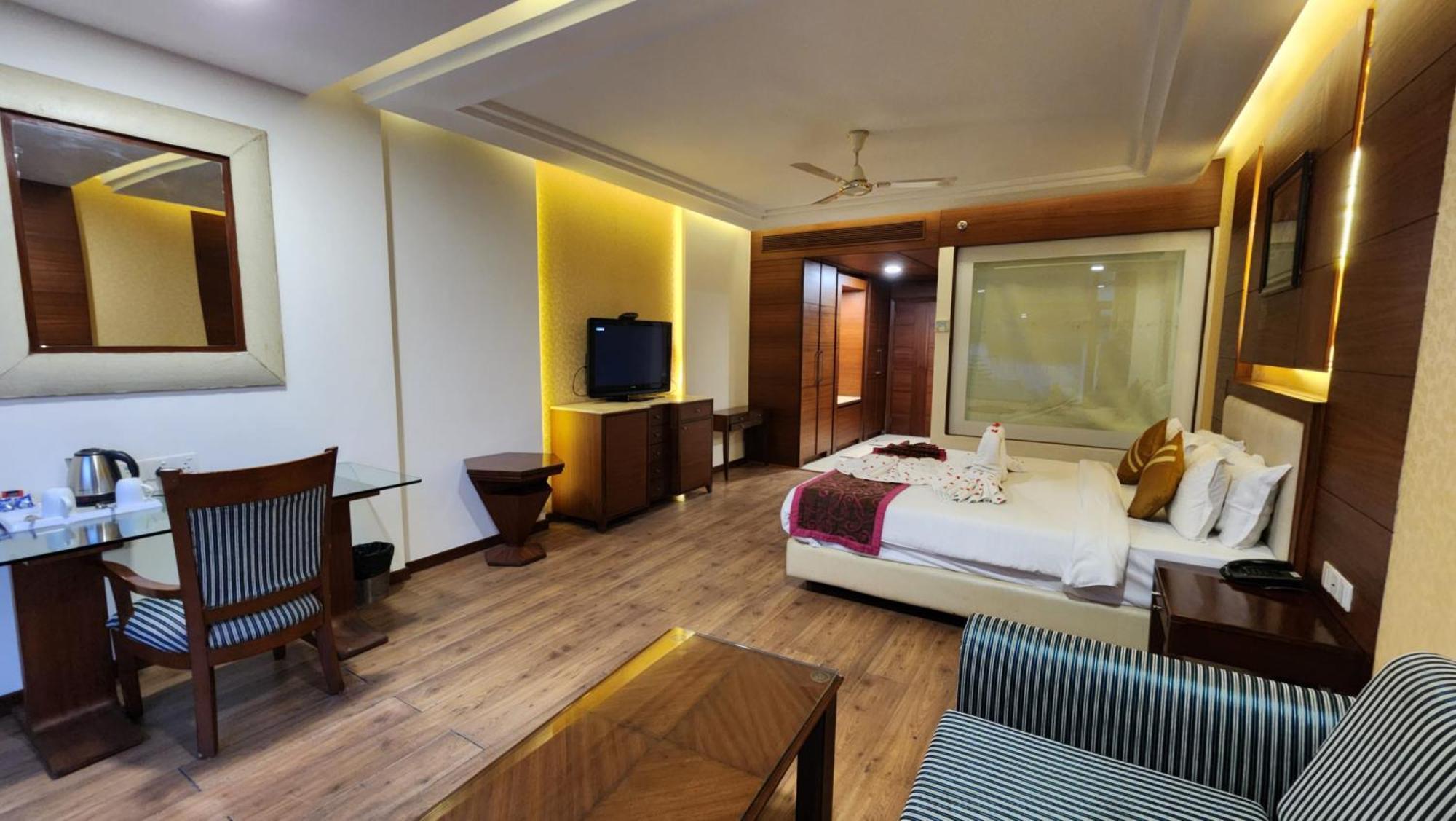 Hotel Royal Ark - Kasauli Eksteriør billede