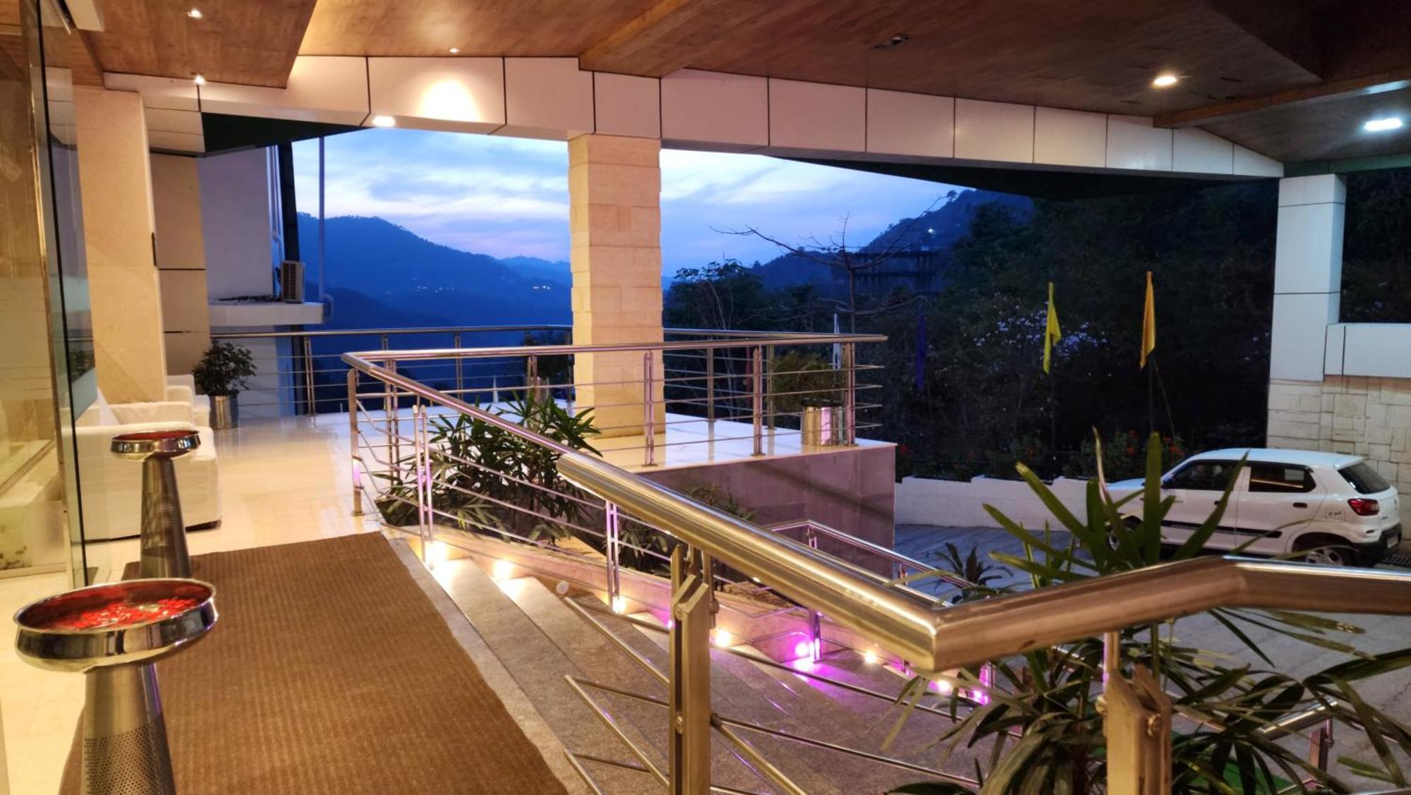 Hotel Royal Ark - Kasauli Eksteriør billede