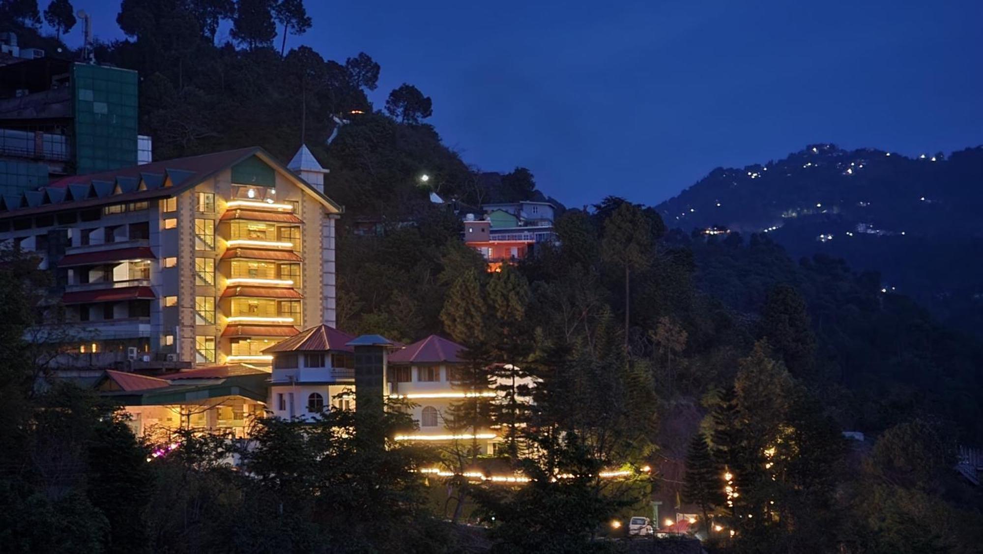 Hotel Royal Ark - Kasauli Eksteriør billede