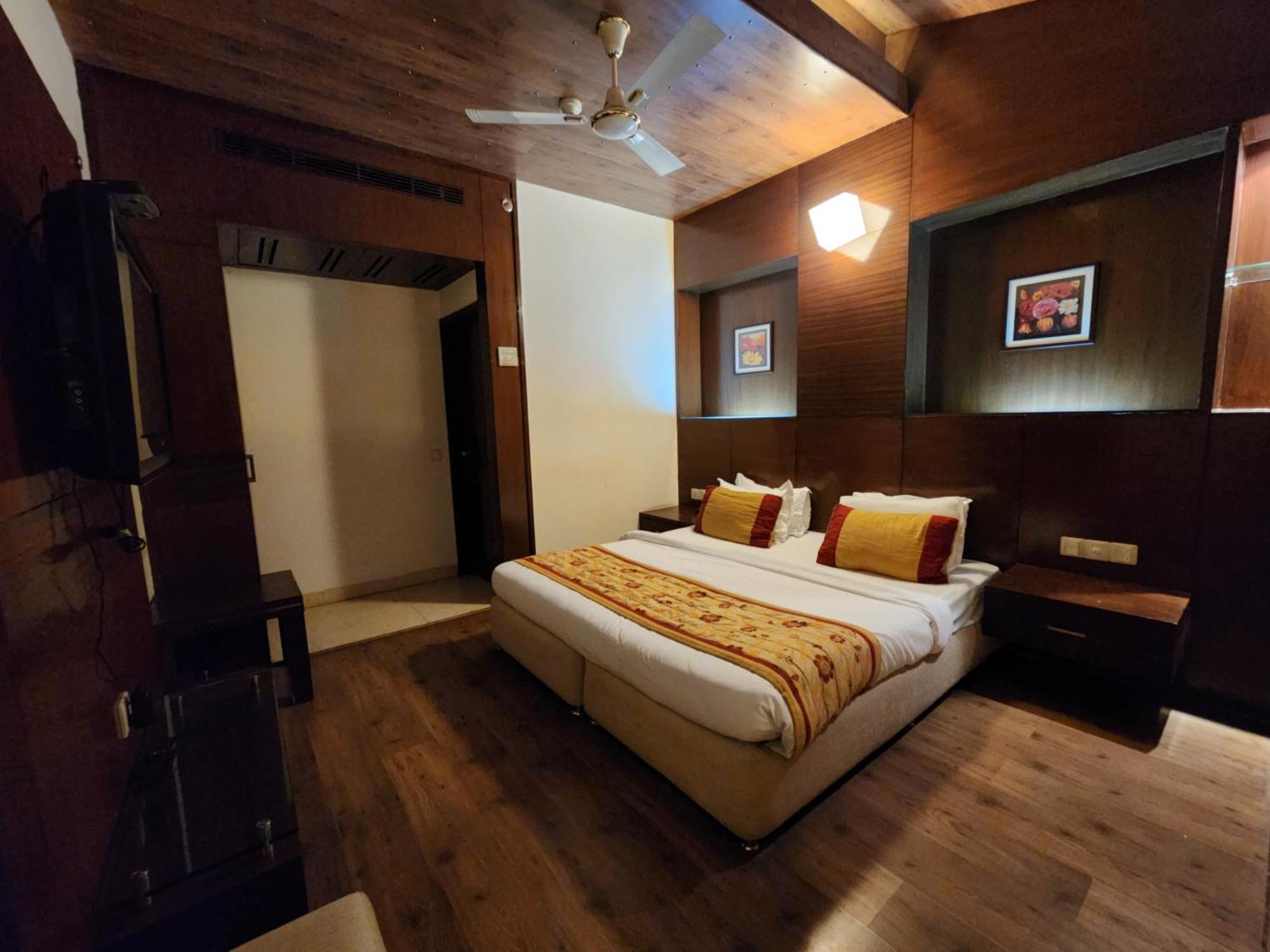 Hotel Royal Ark - Kasauli Eksteriør billede